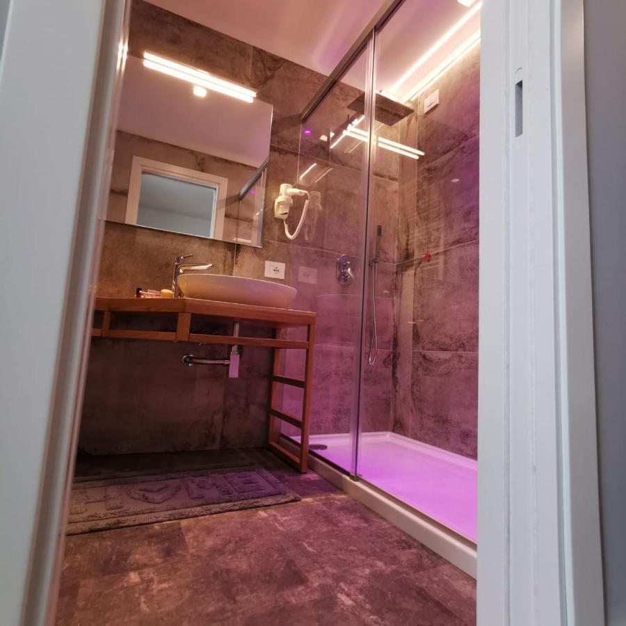 J Luxury Home Tropea Buitenkant foto